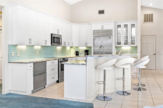Building Photo - 30312 Laurelwood Ln