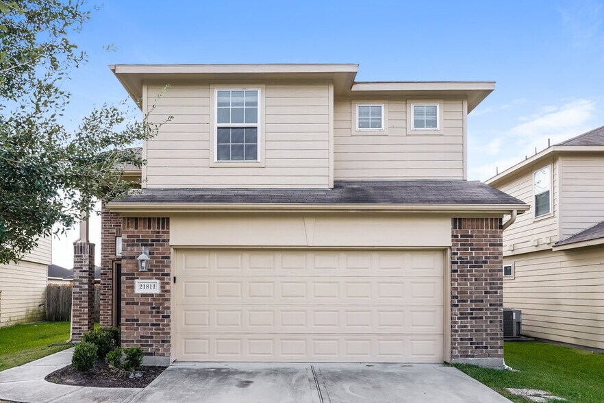 Primary Photo - 21811 Octavia Way