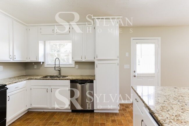 Building Photo - The Lifestyle You Deserve.