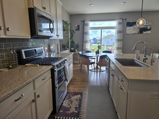 Building Photo - 1515 Ironwood Dr