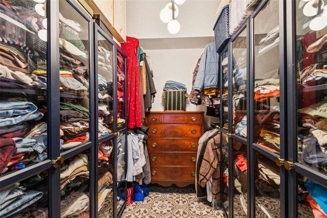 Building Photo - 1266 Paradise Lake Dr