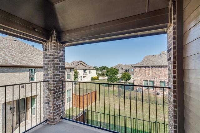 Building Photo - 515 Sequoia St