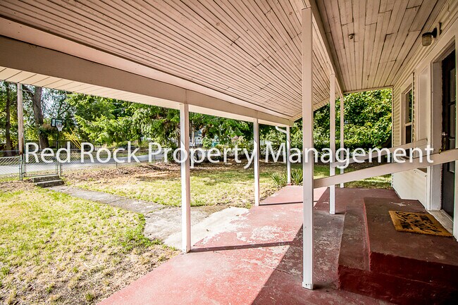 Building Photo - 18307 E Sinto Ave