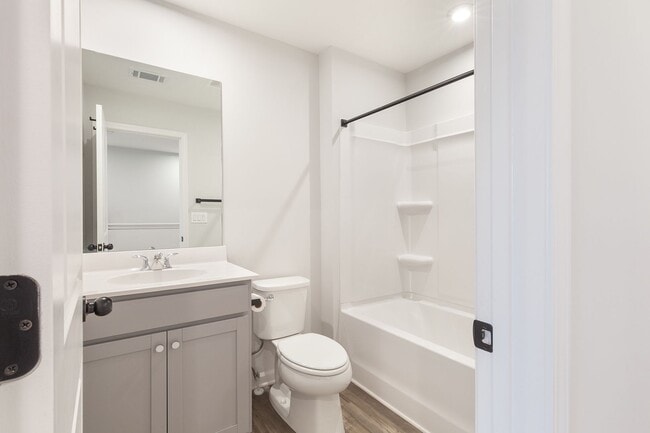 Building Photo - Beautiful Grant Park Townhome Directly on the Atlanta BeltLine w/ City Views!