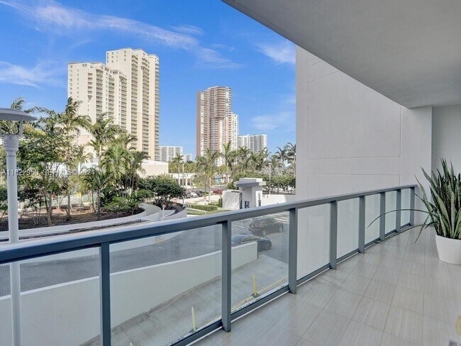 Building Photo - 3250 NE 188th St