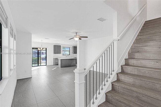 Building Photo - 4518 E Aqua Bella Ln