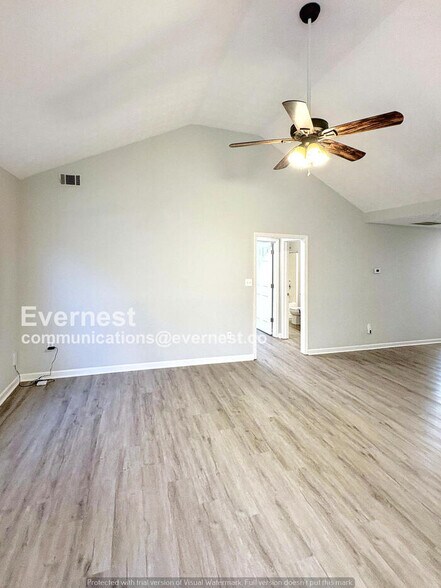 Building Photo - 254 Bridgeport Ln