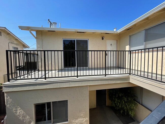 unit 4 - 872 Gallatin Dr