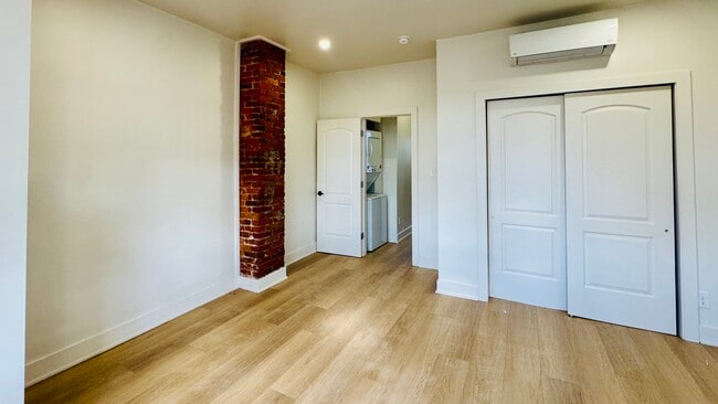 Bedroom Exprosed Brick - 5459 Cedar Ave