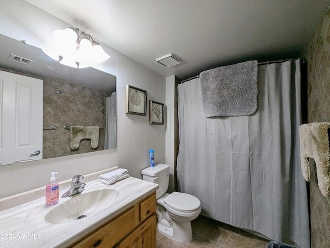 Building Photo - 18239 N 40th St