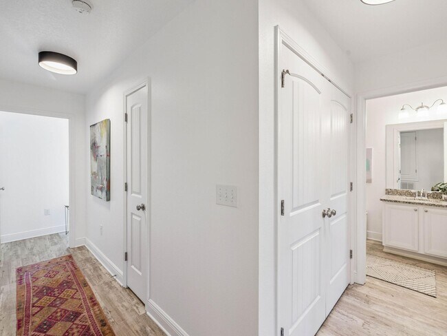 Building Photo - 89 Crossing Ln