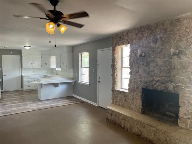 Building Photo - 435 Elm St