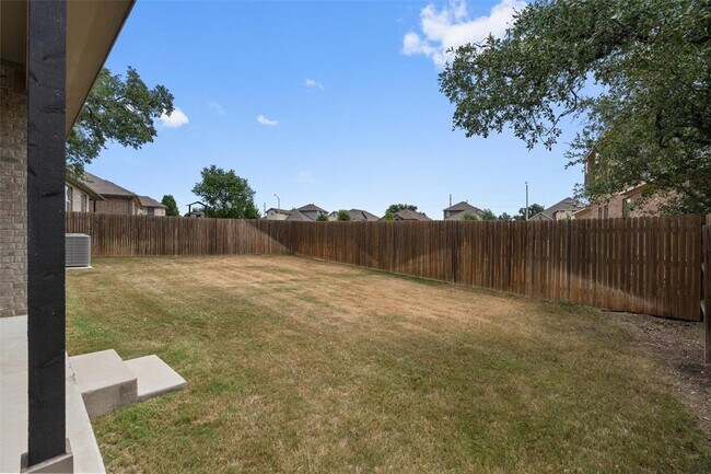 Building Photo - 2428 Lyla Ln