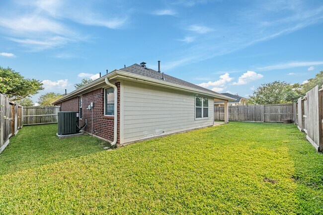 Building Photo - 7703 Stone Arbor Ln