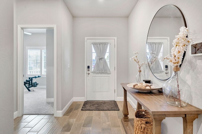 Building Photo - 4133 Sierra Madre Ave