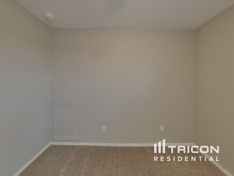 Building Photo - 1222 Cattail Ln