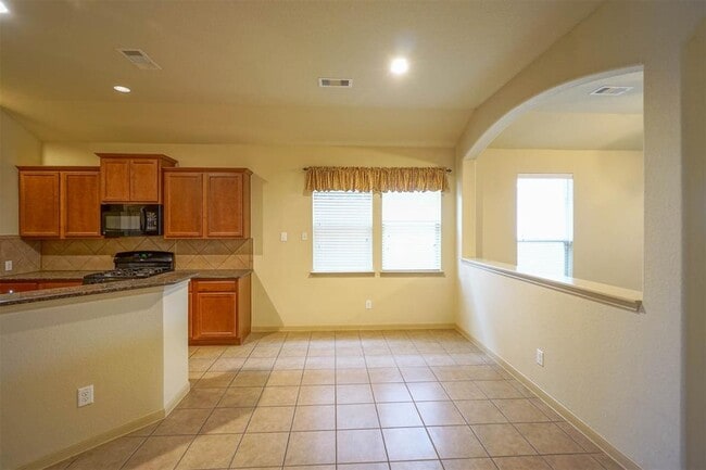Building Photo - 6139 Grassy Haven Ln