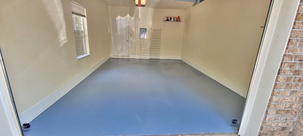 Building Photo - 4493 NW 49th St