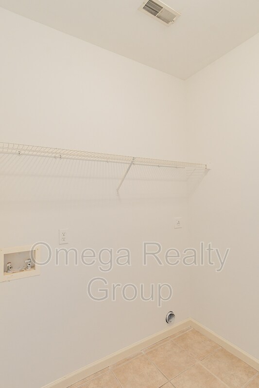 Building Photo - 686 Old Cahaba Dr