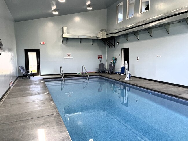 Building Photo - Built In 2021 - High End 2/2 Home With Full Access To Onsite Recreation Center With Pool!