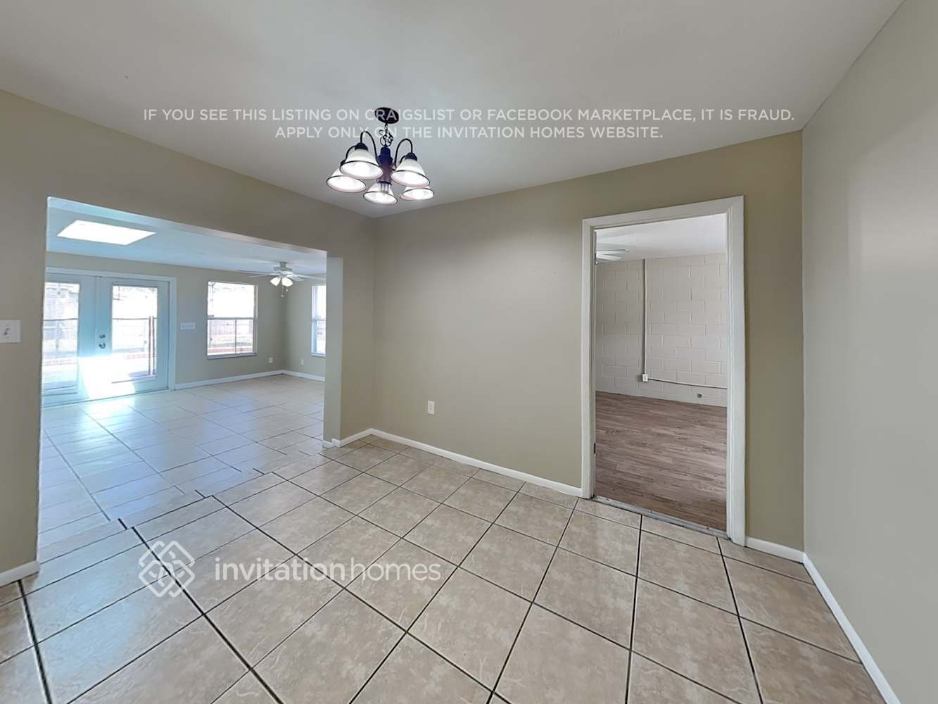 Building Photo - 5335 Laurelwood Pl