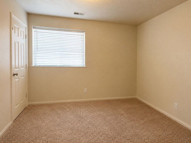 Building Photo - 4-Bed, 3-Bath Lehi Home with Large Backyard and 2-Car Garage