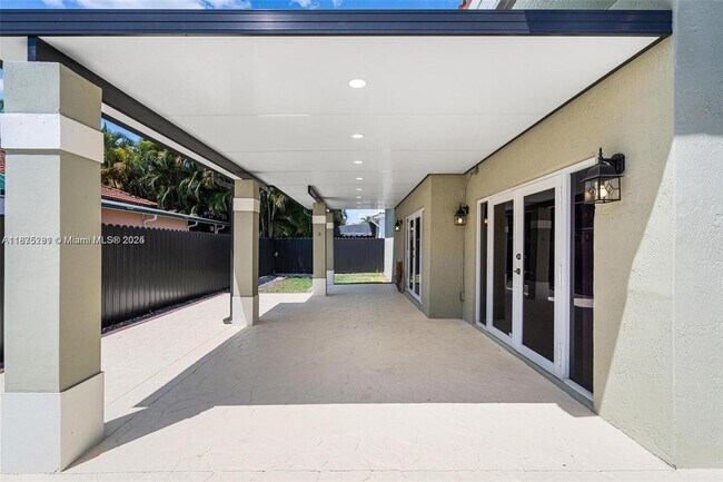 Building Photo - 14880 SW 32nd St