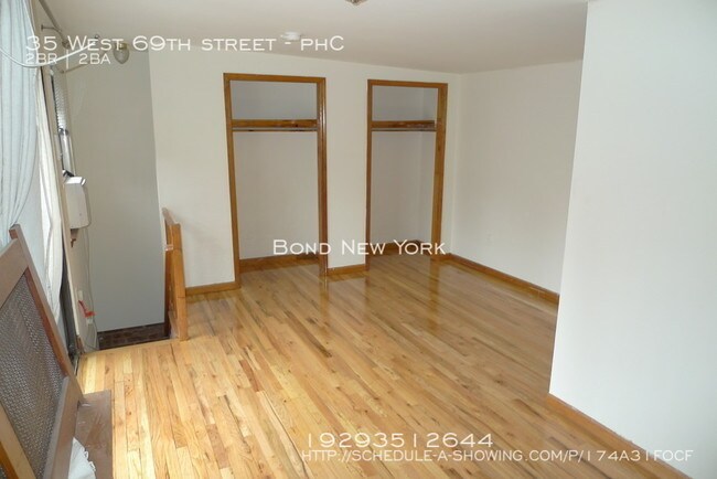 Building Photo - Upper West Side - 2 bed & 2 Bath Brownstone