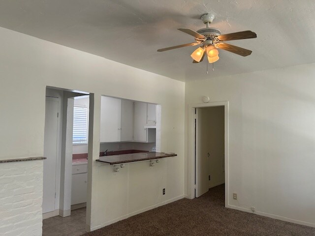 Building Photo - 219 Ladera St