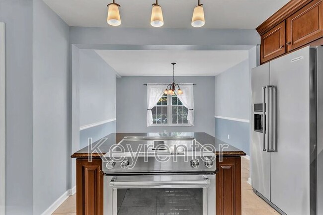 Building Photo - 7317 Willette Ct