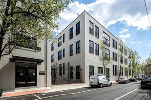 condo building exterior - 518 Gregory Ave