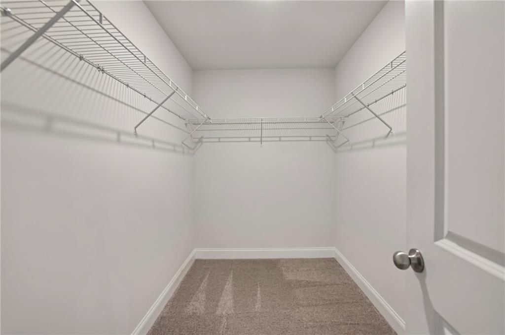 Building Photo - 875 Beryl St SW