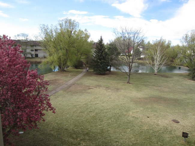 Building Photo - 1705 Heatheridge Rd