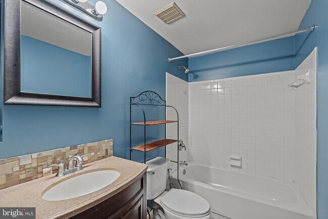 Building Photo - 9515 Quarry Bridge Ct