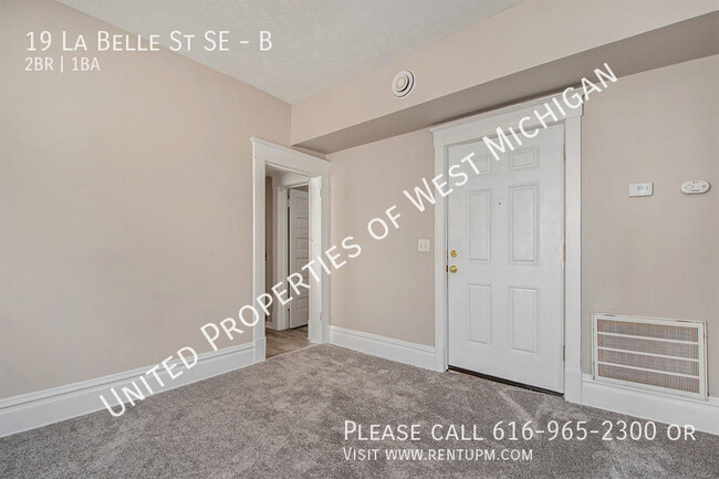 Building Photo - Available Now | 2 Bedroom 1 Bath Apartment...