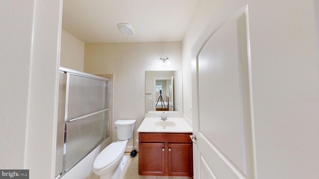 Building Photo - 3041 Moore Ln