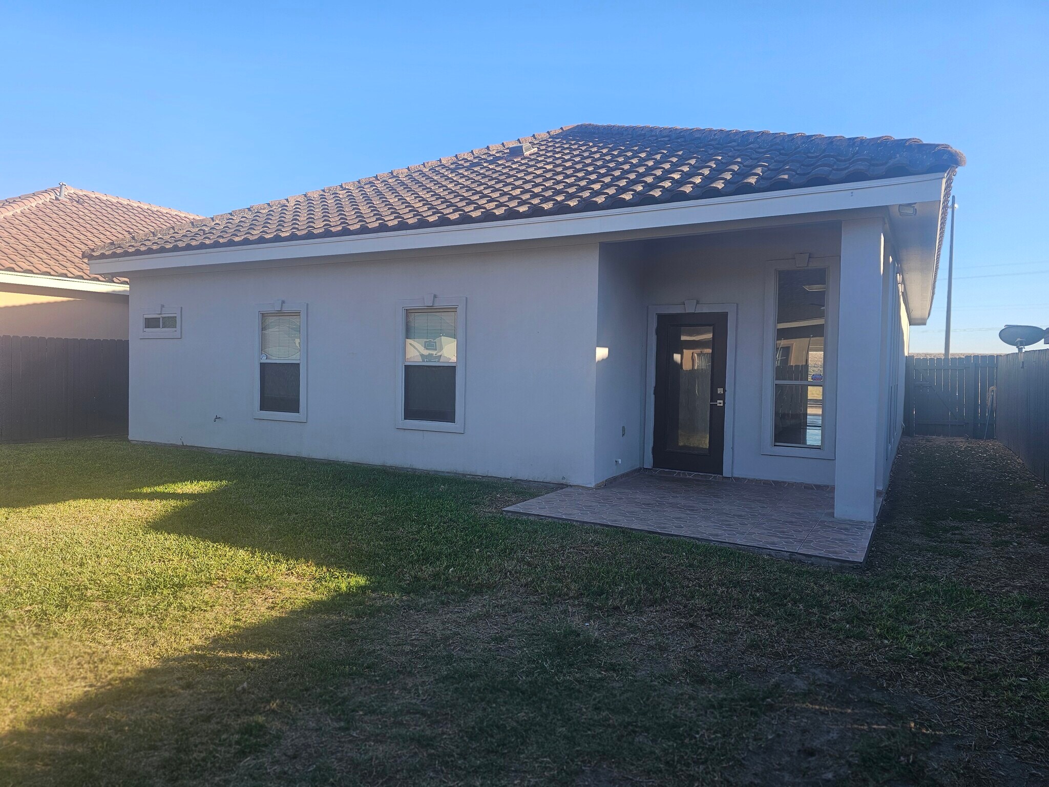 Building Photo - 3315 Omega St