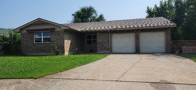 Primary Photo - 4708 SE 45th St