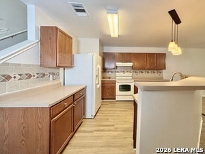 Building Photo - 4946 Bending Elms