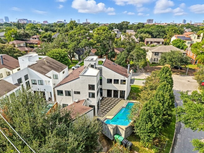Building Photo - 2019 McClendon St