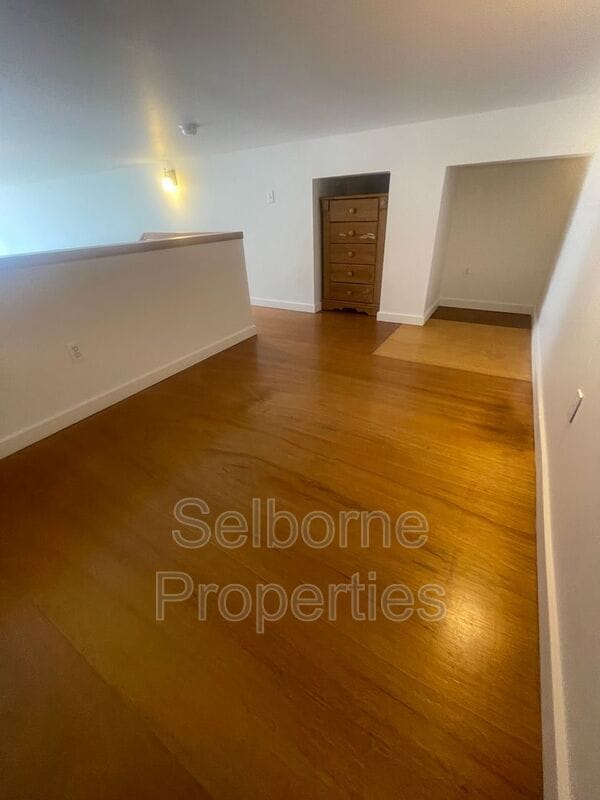 Building Photo - 5504 San Pablo Ave