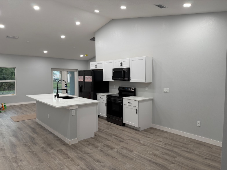 Building Photo - 3712 Brophy Blvd