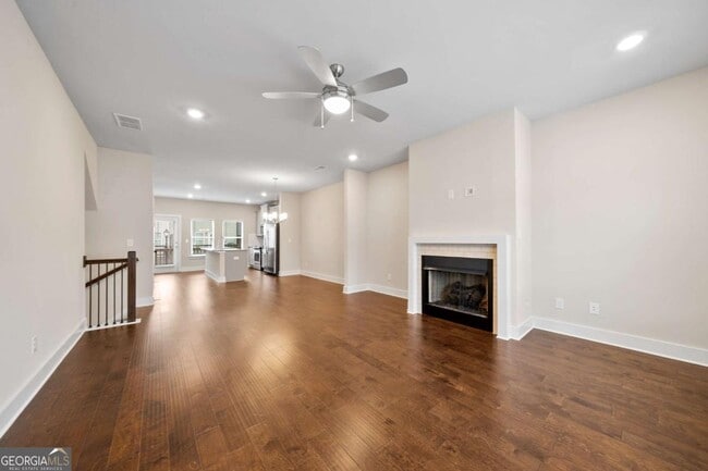 Building Photo - 3761 Oxford Cir
