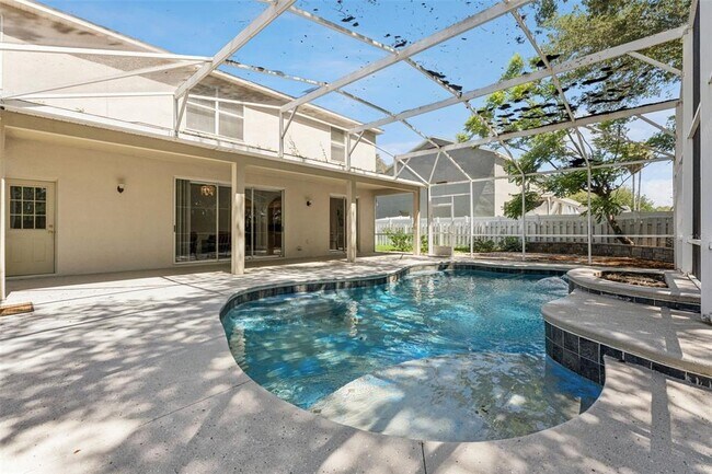 Building Photo - 2205 Wintermere Pointe Dr