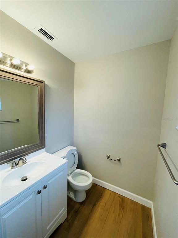 Building Photo - 511 Duchess Ct