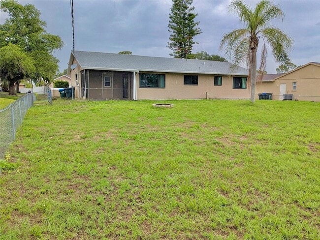 Building Photo - 5608 Kismet Terrace