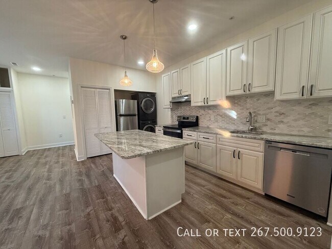 Building Photo - 301-03 South street-Unit 2