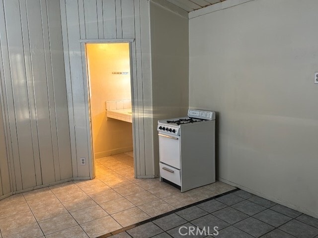 Building Photo - 14301 Frontage Rd