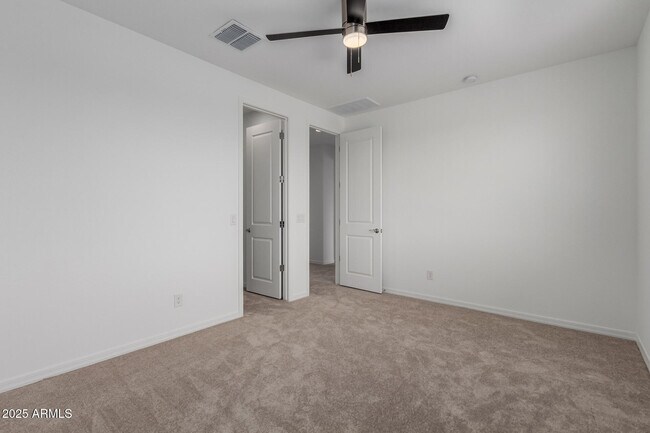 Building Photo - 8817 W Denton Ln