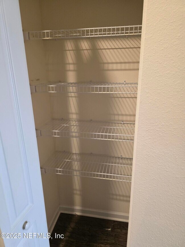 Building Photo - 3596 Evers Cv